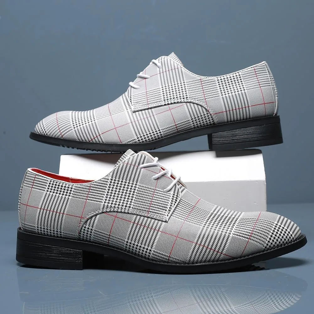 Men's Trendy Brogue Wingtip Dress Shoes Formal Business Casual Lace Up Punched Leather Oxford Office Working Derby Shoes